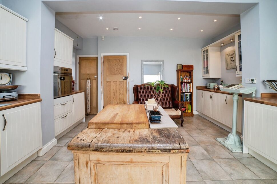 Kitchen / Diner