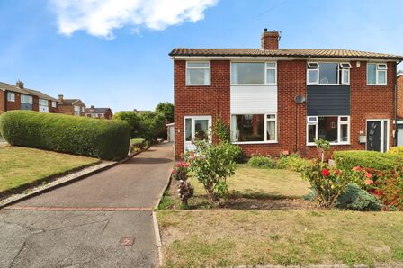 3 bedroom End Terrace House for sale