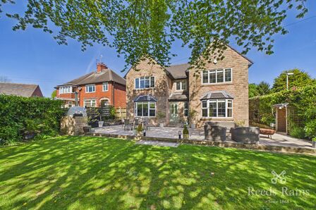 Langer Lane, 6 bedroom Detached House for sale, &pound;600,000