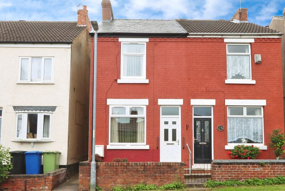 Main image of 2 bedroom Mid Terrace House for sale, John Street, Brimington, Derbyshire, S43