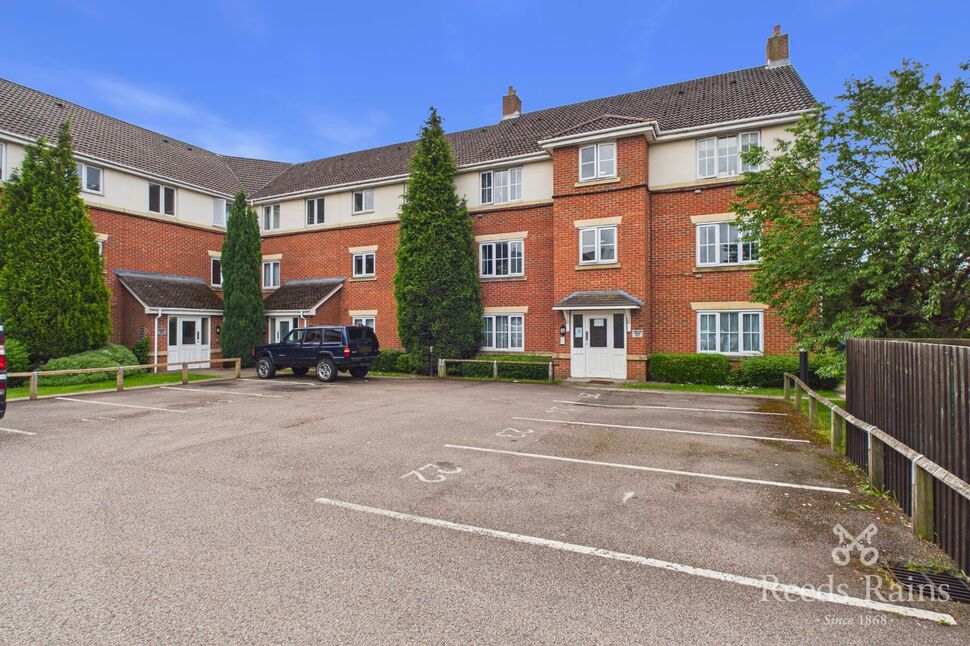 Main image of 2 bedroom Flat to rent, Spinner Croft, Chesterfield, Derbyshire, S40