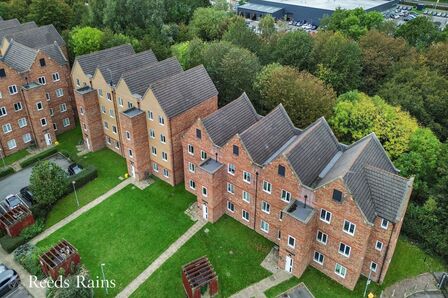 2 bedroom  Flat for sale
