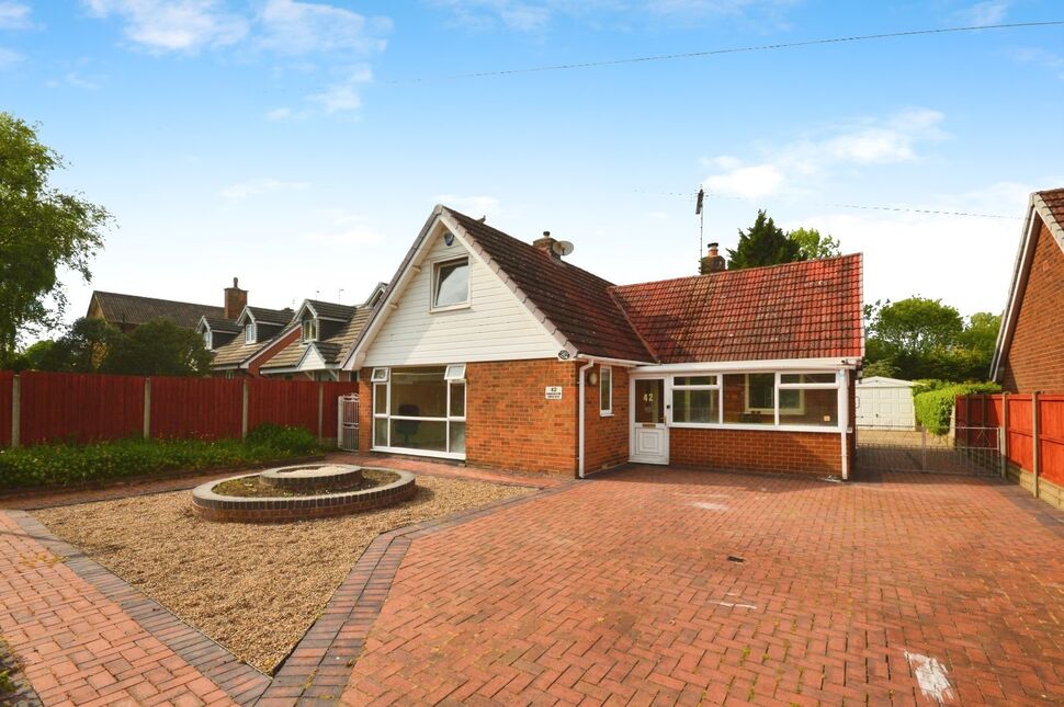 Main image of 4 bedroom Detached Bungalow for sale, Harewood Crescent, Old Tupton, Derbyshire, S42