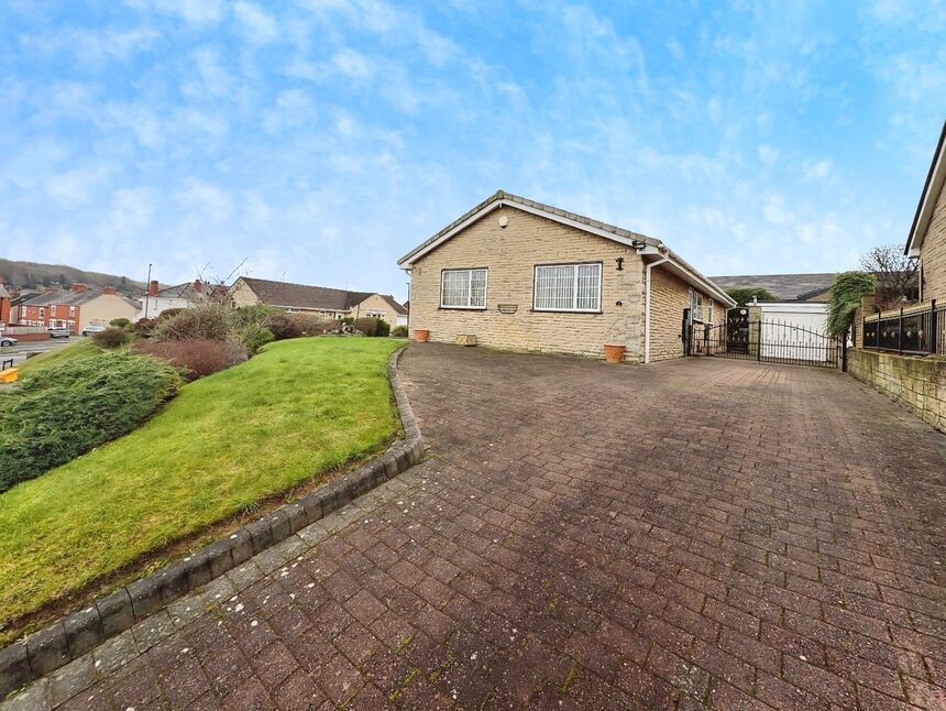 Main image of 3 bedroom Detached Bungalow for sale, Sylvan Close, Chesterfield, Derbyshire, S41