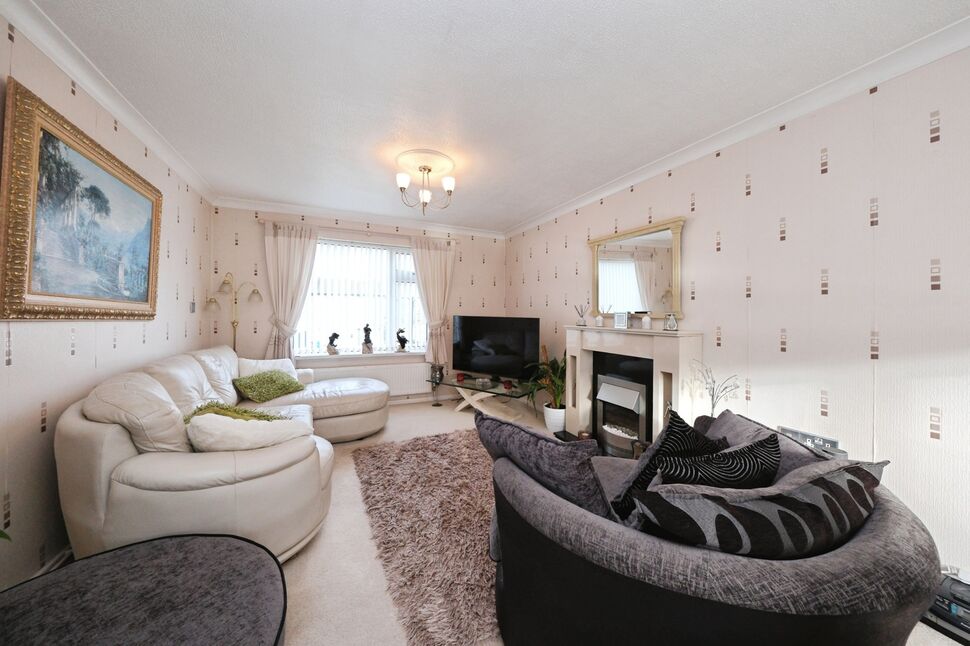 Lounge / Dining Room