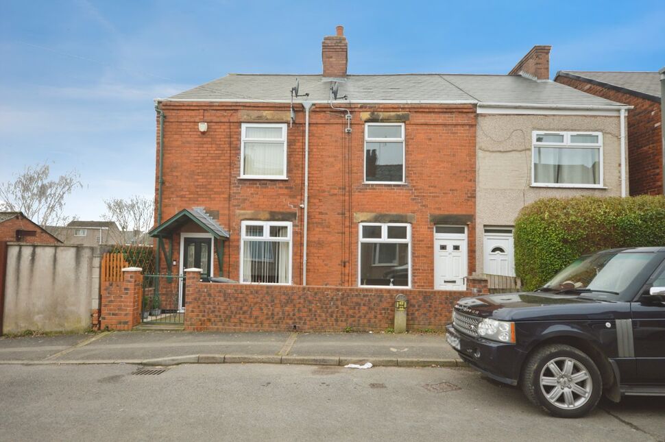 Main image of 2 bedroom Mid Terrace House to rent, Henry Street, Grassmoor, Derbyshire, S42