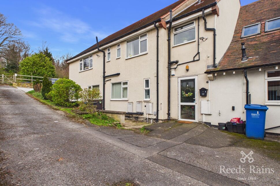 Main image of 3 bedroom Flat for sale, Brockwell Lane, Chesterfield, Derbyshire, S40