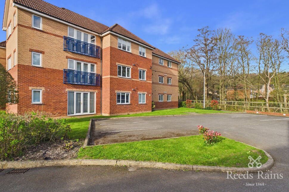 Main image of 2 bedroom Flat to rent, Wain Avenue, Chesterfield, Derbyshire, S41