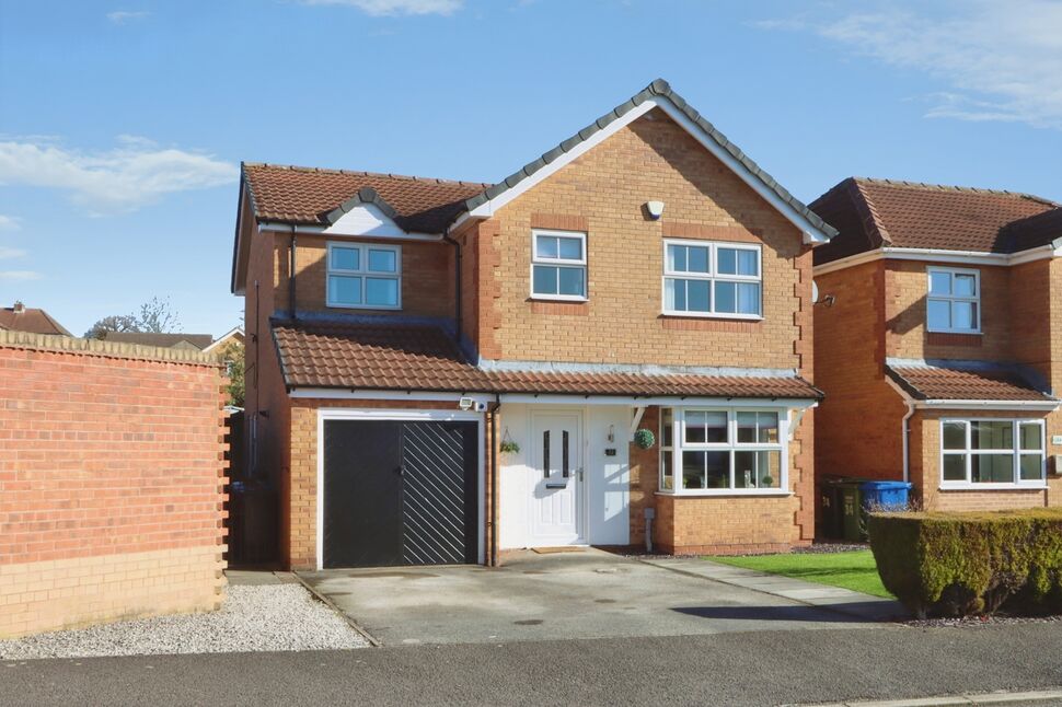 Main image of 4 bedroom Detached House for sale, Holme Park Avenue, Chesterfield, Derbyshire, S41