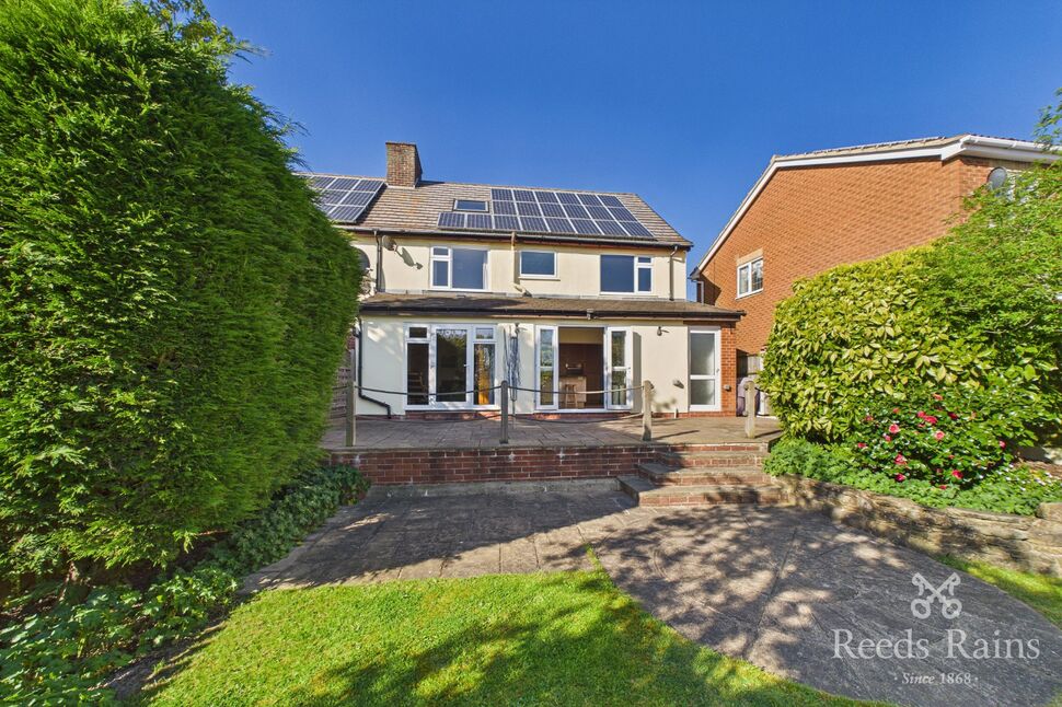 Main image of 4 bedroom Semi Detached House for sale, Grove Road, Brimington, Derbyshire, S43