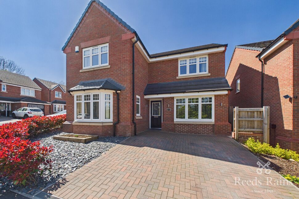 Main image of 4 bedroom Detached House for sale, Whippet Way, Chesterfield, Derbyshire, S41