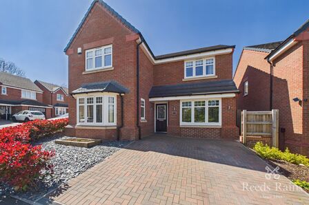 Whippet Way, 4 bedroom Detached House for sale, &pound;410,000