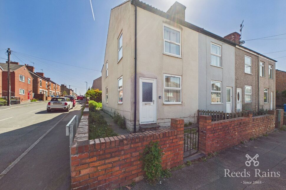 2 bedroom End Terrace House for sale