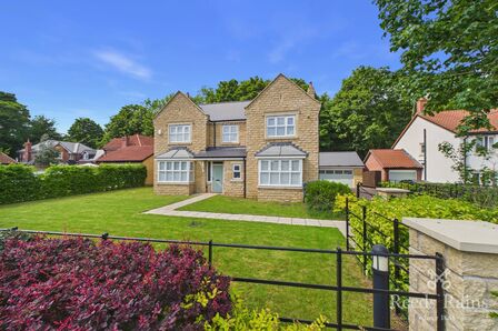 5 bedroom Semi Detached House for sale