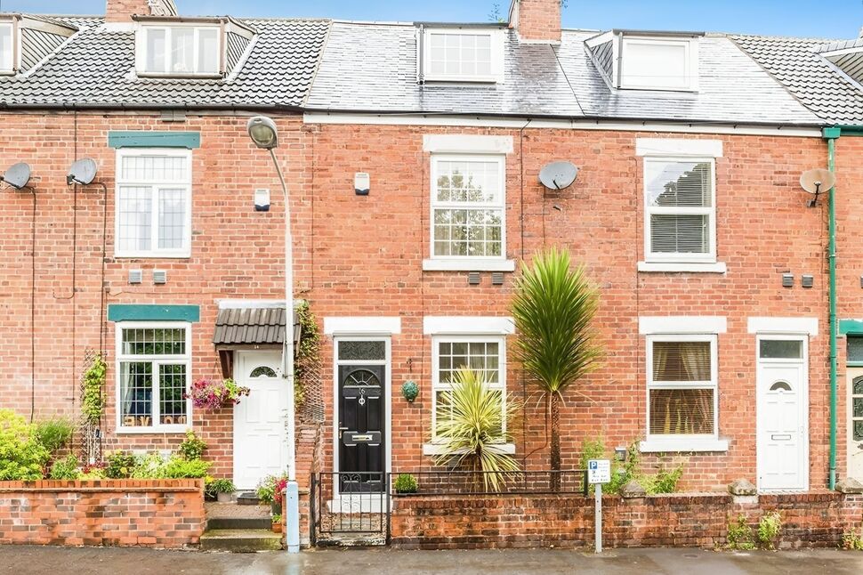 Main image of 3 bedroom Mid Terrace House for sale, Canal Wharf, Chesterfield, Derbyshire, S41