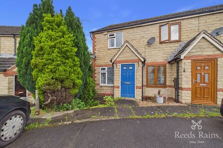 Howells Place, 2 bedroom Semi Detached House for sale, &pound;150,000