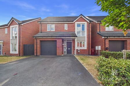 Kenning Place, 4 bedroom Detached House for sale, &pound;285,000