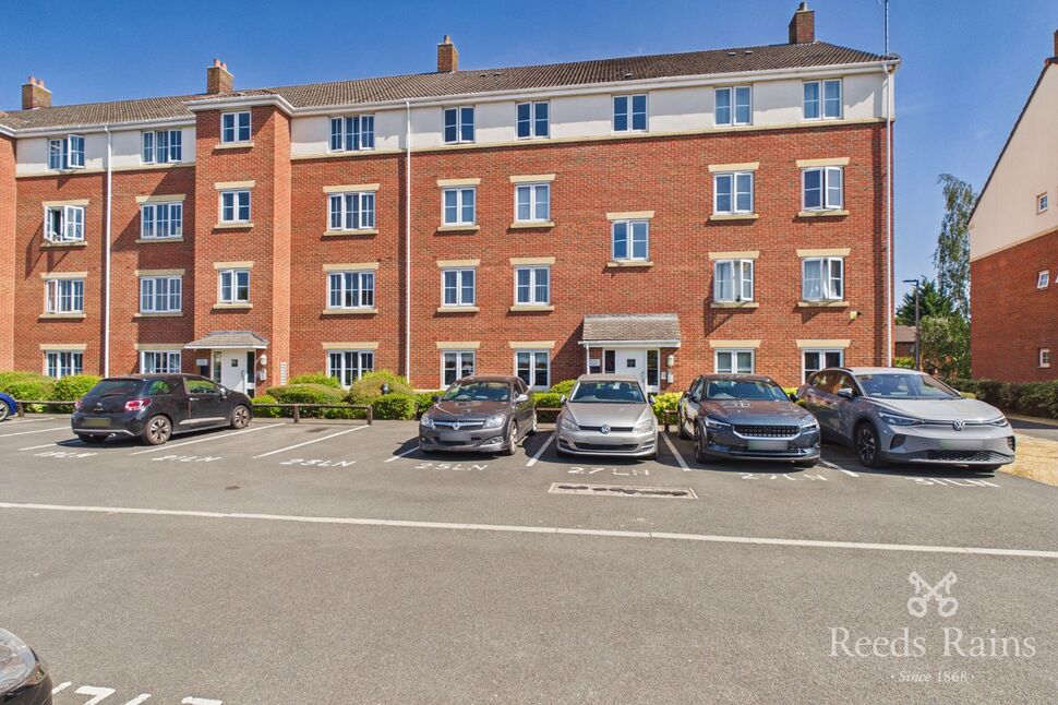 Main image of 2 bedroom Flat to rent, Archdale Close, Chesterfield, Derbyshire, S40