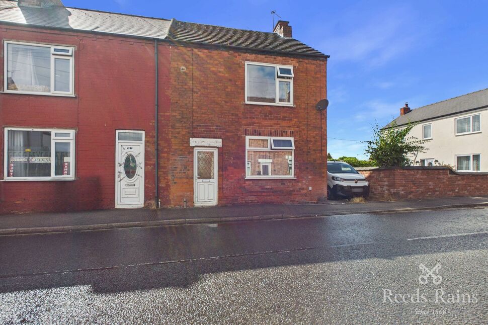 Main image of 2 bedroom Mid Terrace House for sale, North Road, Clowne, Derbyshire, S43