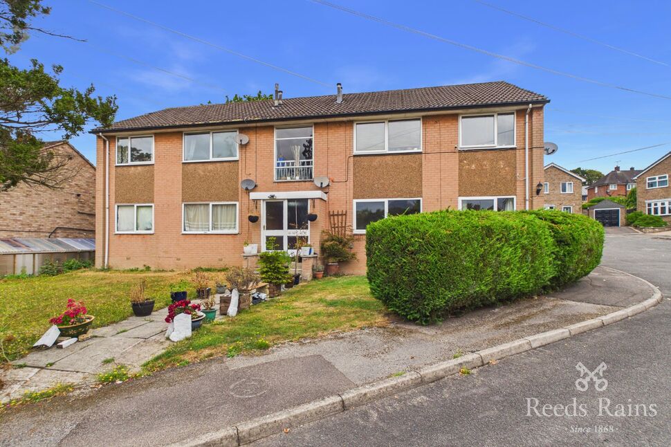 Main image of 2 bedroom Flat to rent, Woodview Close, Wingerworth, Derbyshire, S42