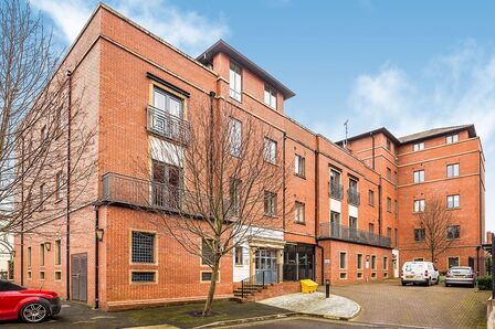 2 bedroom  Flat to rent