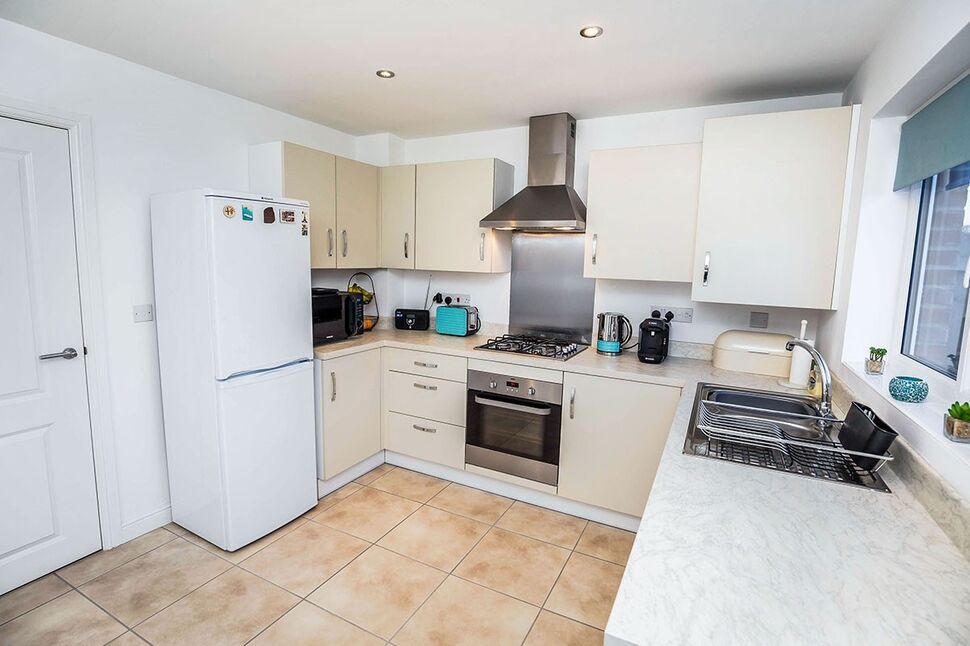 Kitchen / Breakfast Room