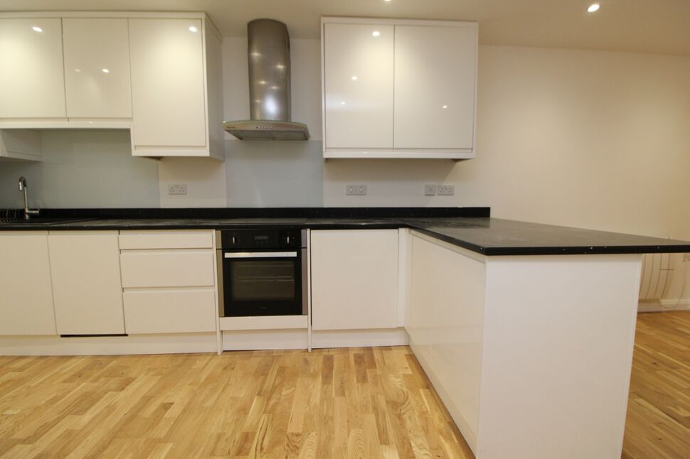 Kitchen / Dining Room / Loune