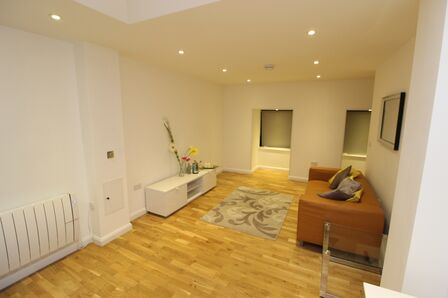 1 bedroom  Flat to rent