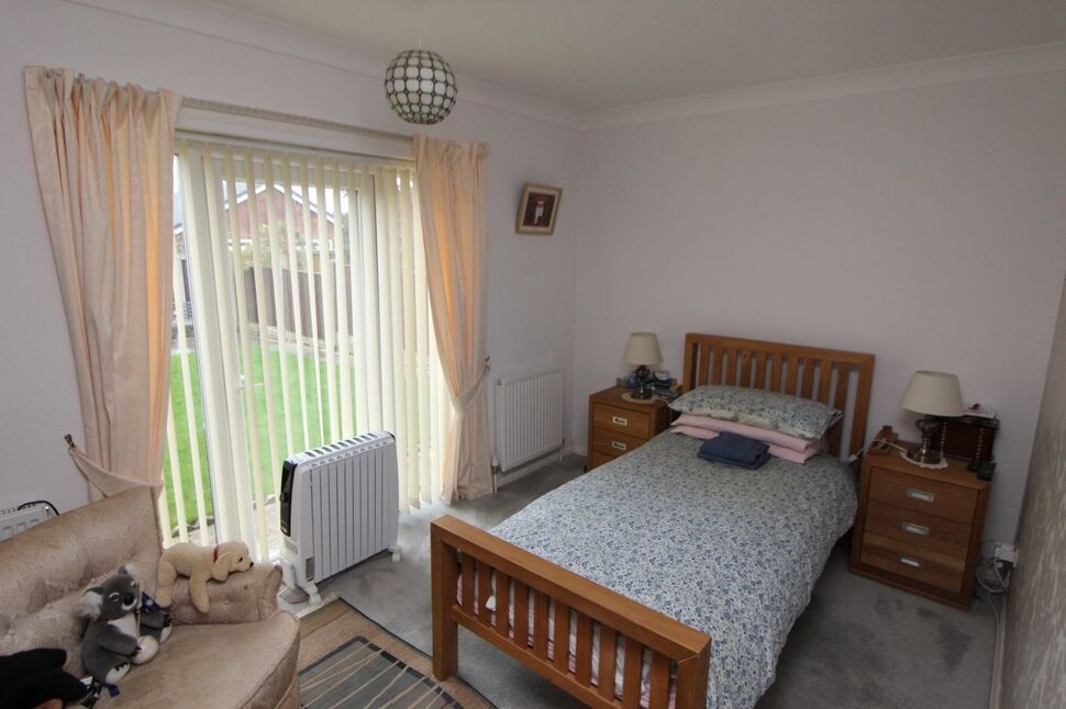 2 bedroom Detached Bungalow for sale, Peel Crescent, Ashton, CH3 £300,000