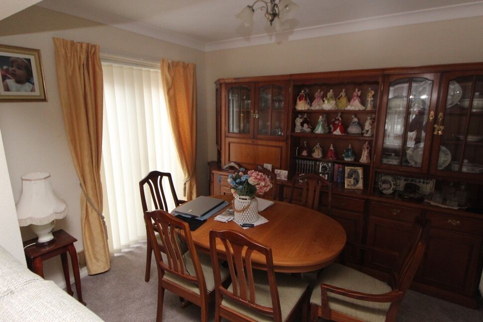2 bedroom Detached Bungalow for sale, Peel Crescent, Ashton, CH3 £300,000