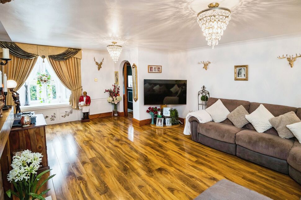 4 bedroom Detached House for sale, Glan Aber Drive, Hough Green