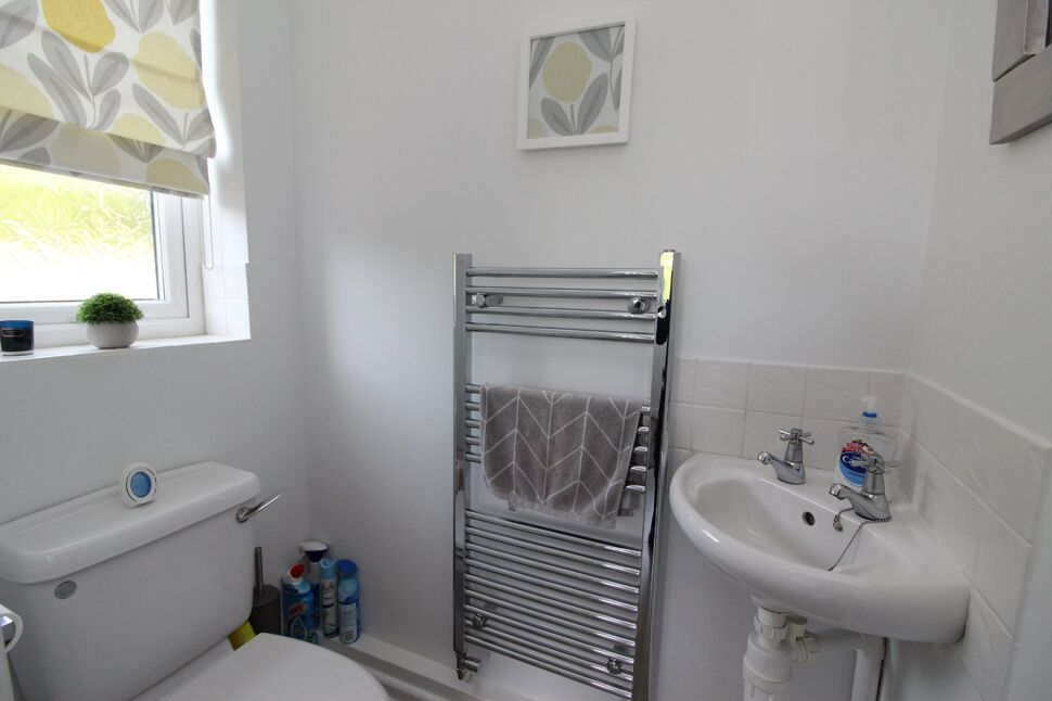 4 bedroom Detached House for sale, Abbotts Lane, Penyffordd, CH4 £500,000