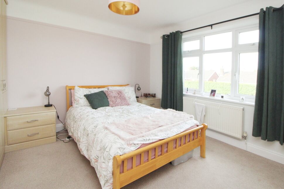 4 bedroom Detached House for sale, Abbotts Lane, Penyffordd, CH4 £500,000