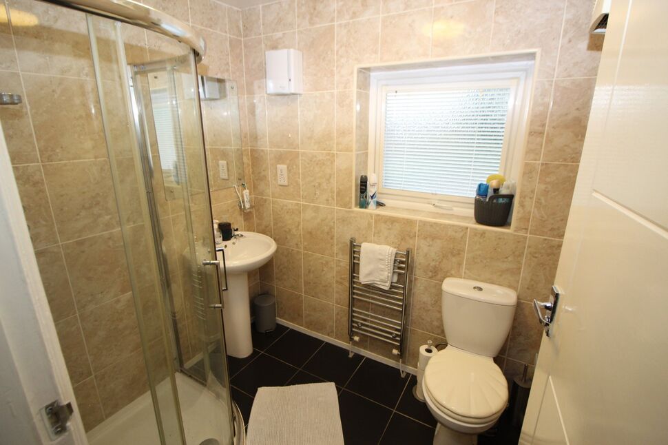 3 bedroom Semi Detached House for sale, Willow Crescent, Chester, CH2