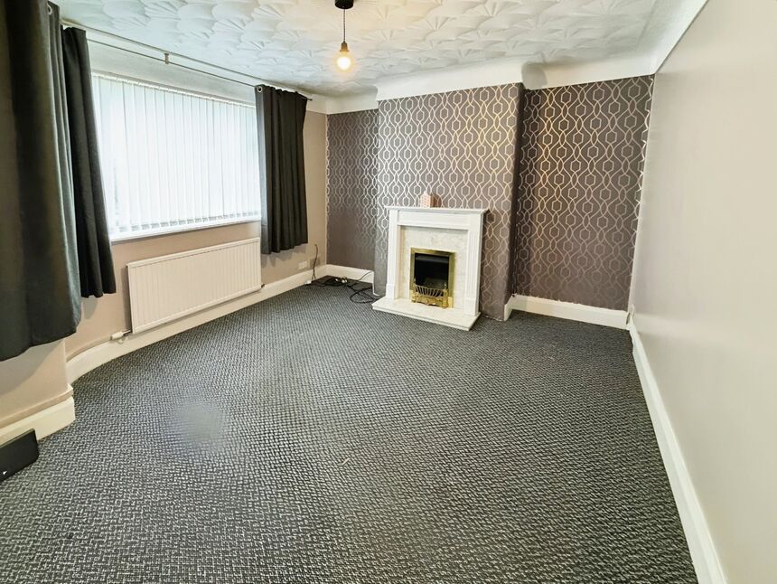 3 bedroom Semi Detached House for sale, High Street, Saltney, CH4 £