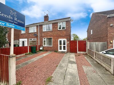 Saughall Road, 3 bedroom Semi Detached House for sale, £190,000