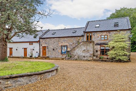 4 bedroom  House to rent