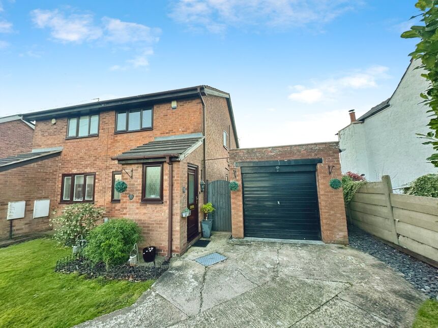 Main image of 2 bedroom Semi Detached House for sale, Burntwood Road, Buckley, Flintshire, CH7