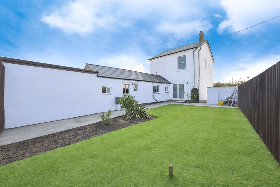 Main image of 3 bedroom Detached House to rent, Abbotsmeads, Parkgate Road, Cheshire, CH1