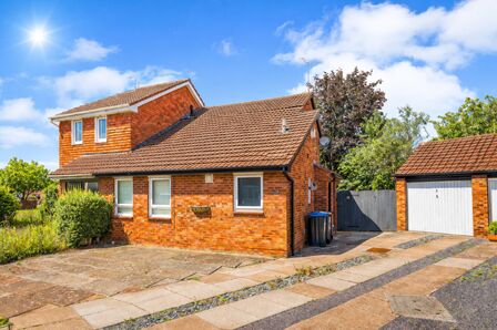 Bluebell Close, 1 bedroom Semi Detached House for sale, &pound;195,000
