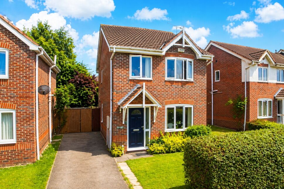 Main image of 3 bedroom Detached House for sale, Boundary Lane, Saltney, Cheshire, CH4