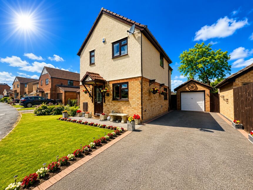 Main image of 3 bedroom Semi Detached House for sale, Castlefields, Tattenhall, Cheshire, CH3