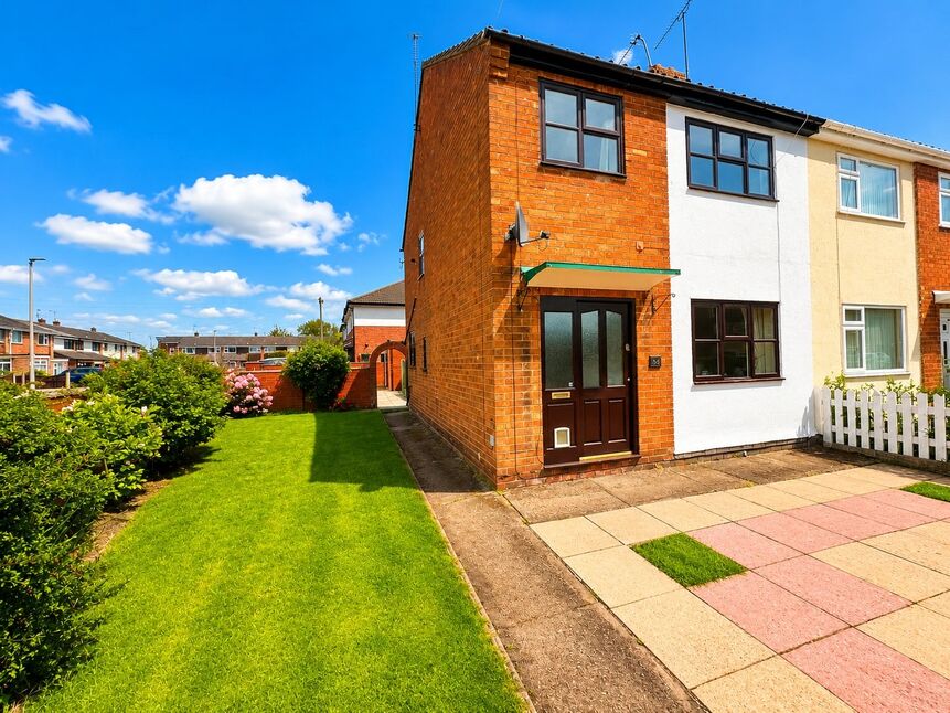 Main image of 3 bedroom Semi Detached House to rent, Reeves Road, Great Boughton, Cheshire, CH3