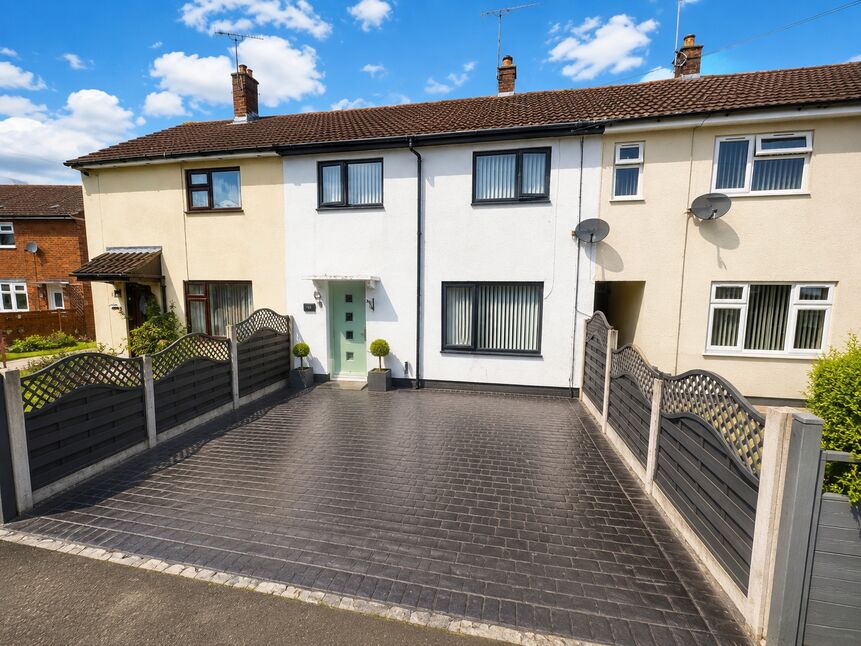 Main image of 3 bedroom Mid Terrace House for sale, Woodlea Avenue, Chester, Cheshire, CH2