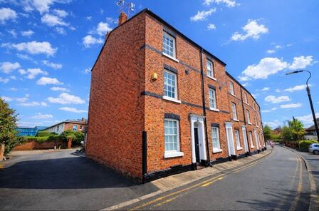 Black Friars, 2 bedroom Flat to rent, &pound;1,300 pcm
