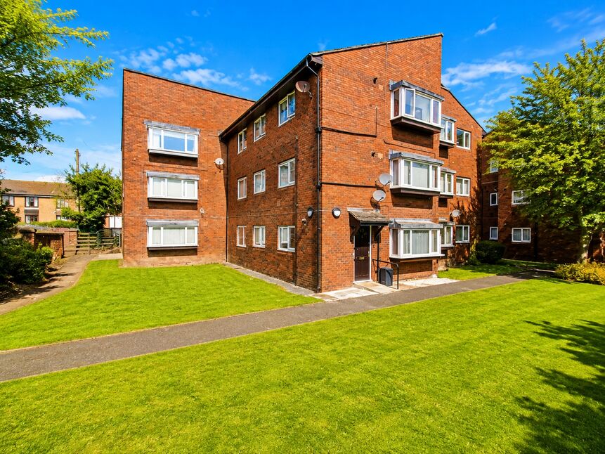 Main image of 2 bedroom Flat for sale, Montrose Court, Chester, CH4