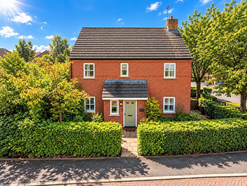 Main image of 4 bedroom Semi Detached House for sale, Willow Hey, Saughall, Cheshire, CH1