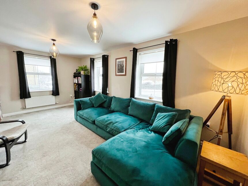 3 bedroom Semi Detached House for sale, Pavillion View, Scholes, BD19