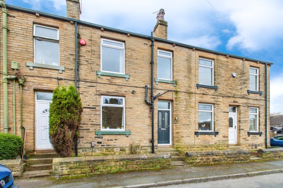 2 bedroom Mid Terrace House for sale, Lee Street, Liversedge, WF15 £