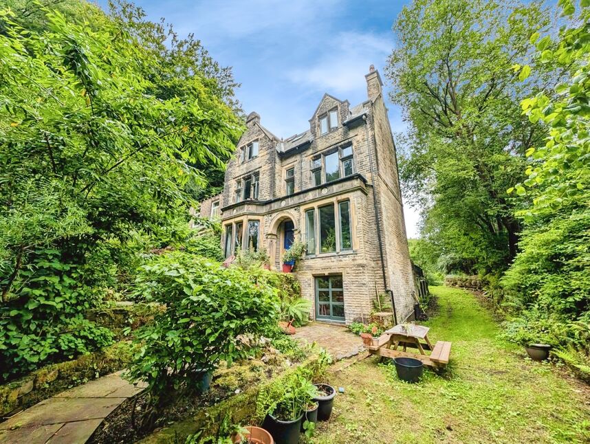 Main image of 5 bedroom Semi Detached House to rent, Crow Nest Road, Hebden Bridge, HX7